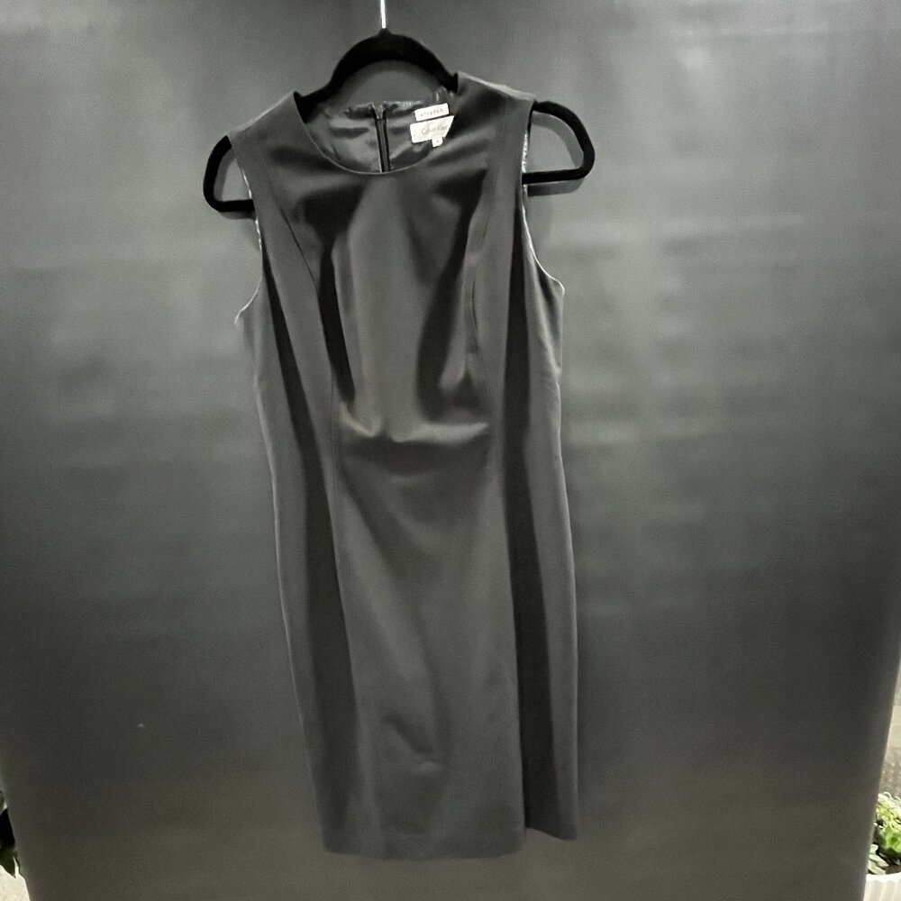 Calvin Klein, Little black dress.